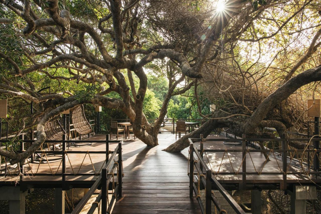 Uga Jungle Beach - Trincomalee Hotel Exterior photo